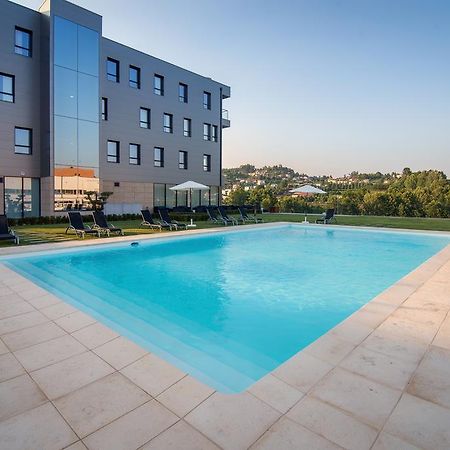 Lam Hotel Celorico De Basto Bagian luar foto