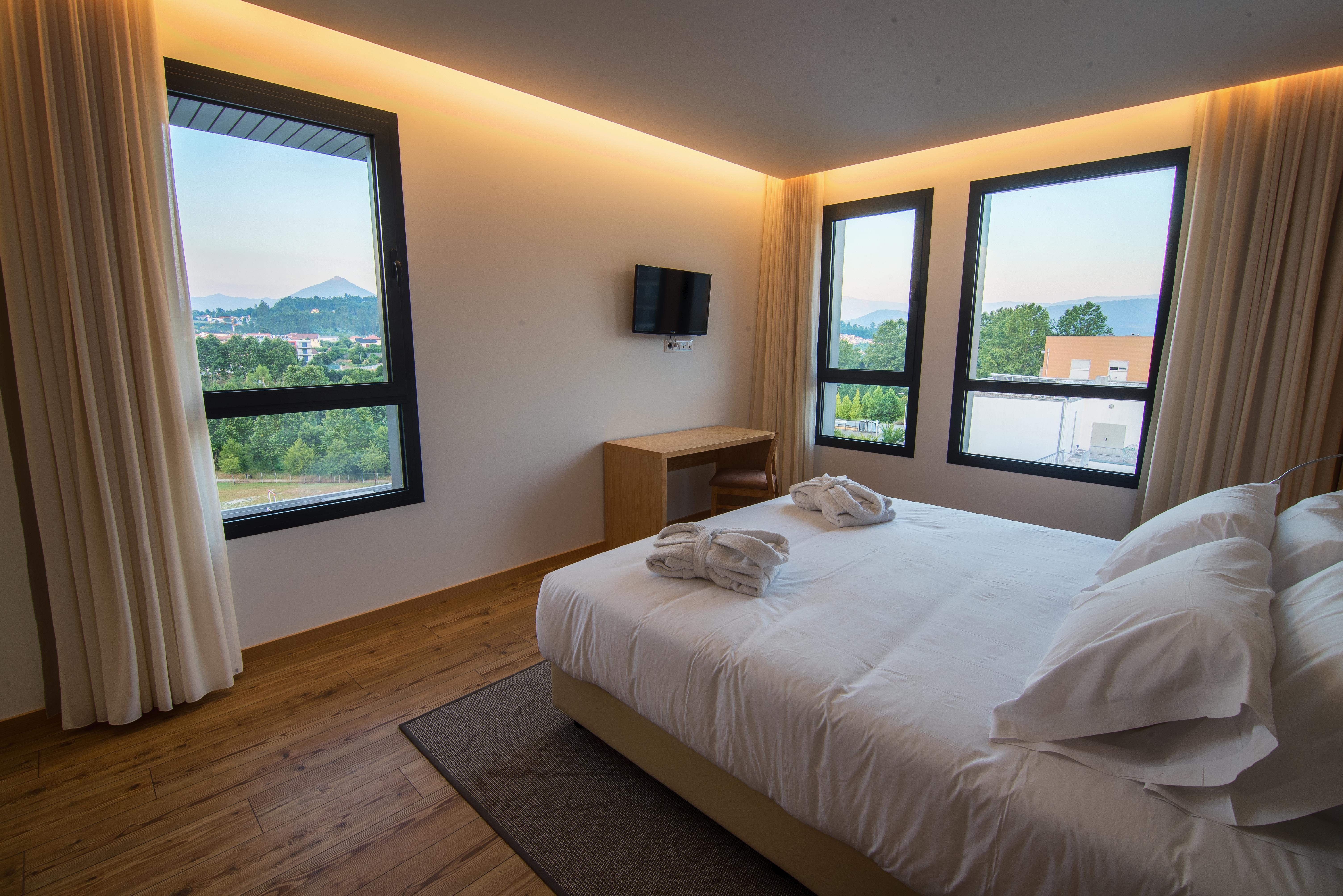 Lam Hotel Celorico De Basto Bagian luar foto
