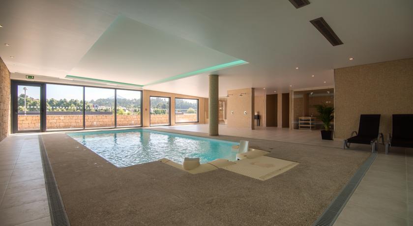 Lam Hotel Celorico De Basto Bagian luar foto