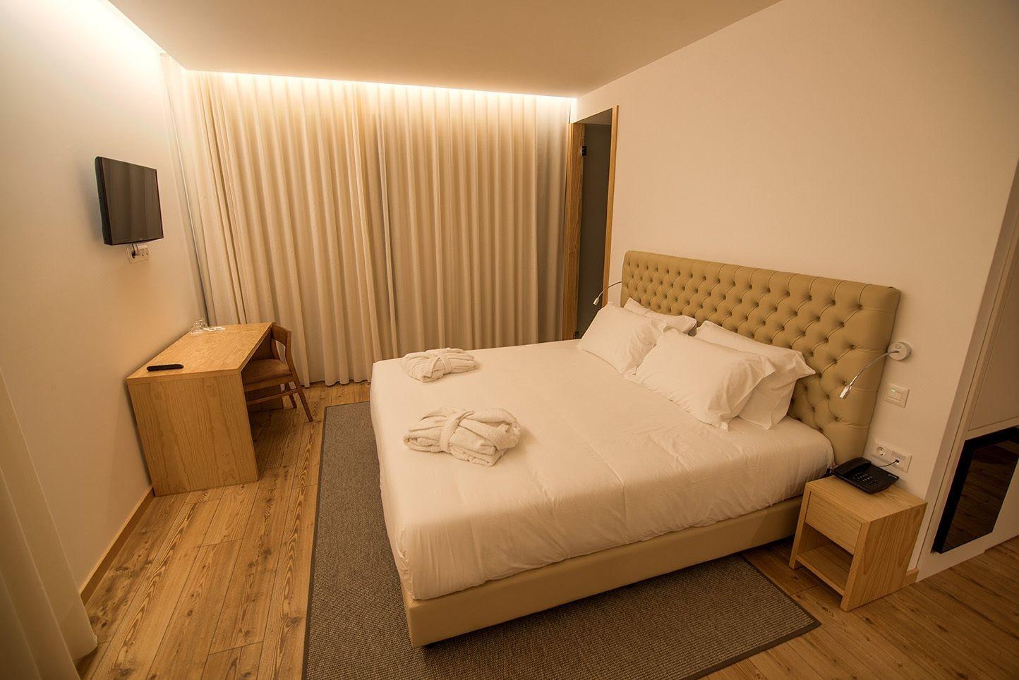 Lam Hotel Celorico De Basto Bagian luar foto