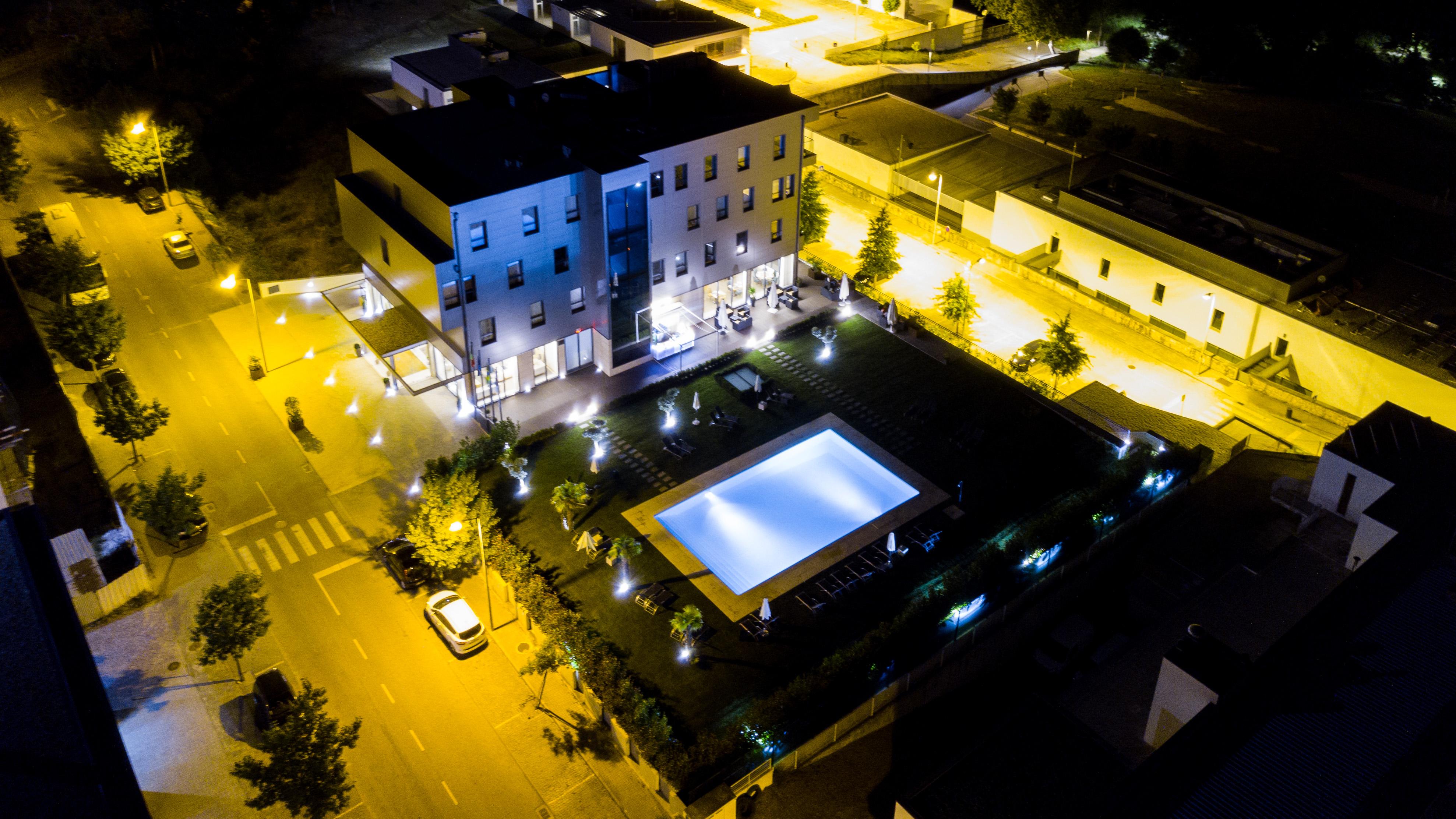 Lam Hotel Celorico De Basto Bagian luar foto